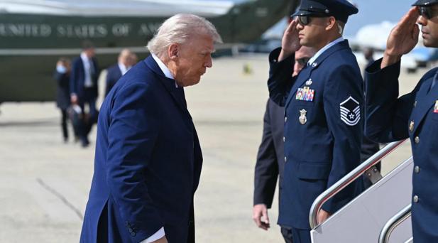 Trump İstihbarat Brifingi